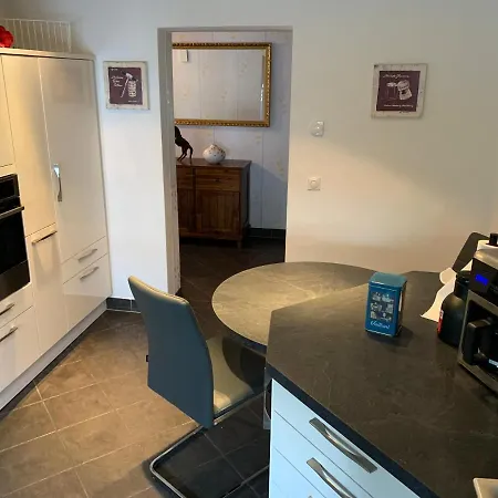 Best-Preis Ferienhaus Mit Pool-Sauna-Kamin Und Feuerstelle Mit Self-Check-In Fuer Bis Zu 6 Personen Im Herzen Von Wittenberge *